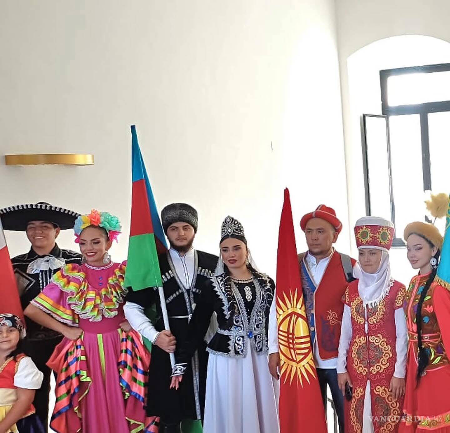 $!Grupos folklóricos de distintas parte del mundo se dieron cita en Italia.