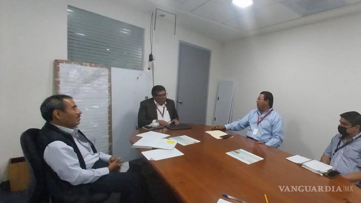 Alcalde de Frontera presenta proyecto de mejora de arroyo a la Conagua