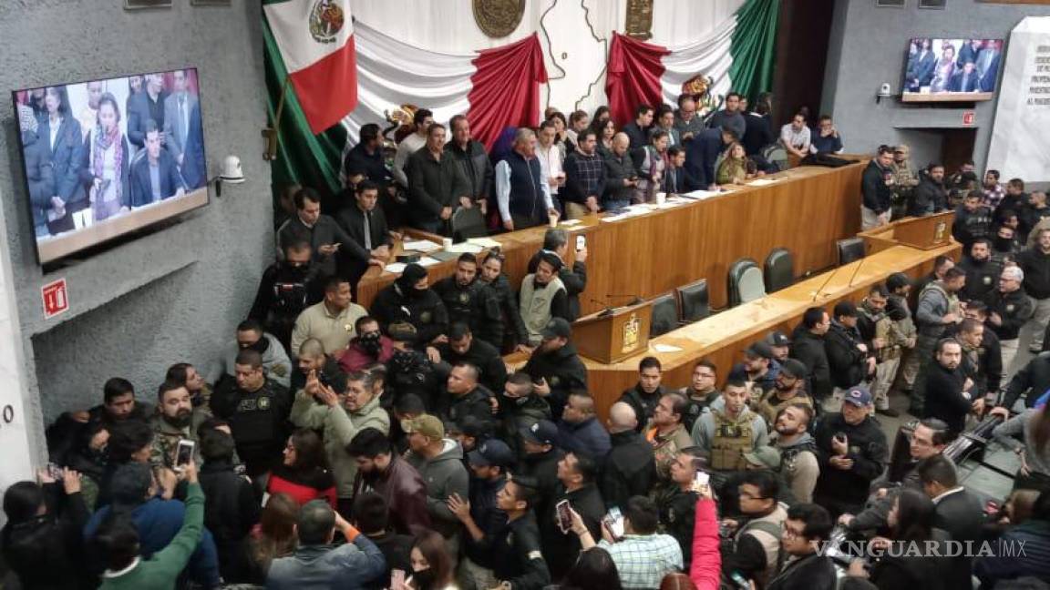 Se arma trifulca en Congreso de Nuevo León; solicitan presencia de la fuerza pública
