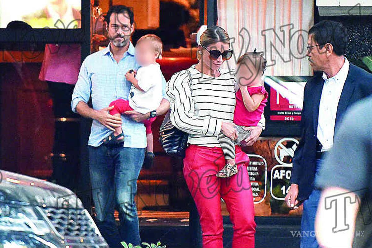 $!Emiliano Salinas y Ludwika Paleta reaparecen tras escándalo de secta sexual