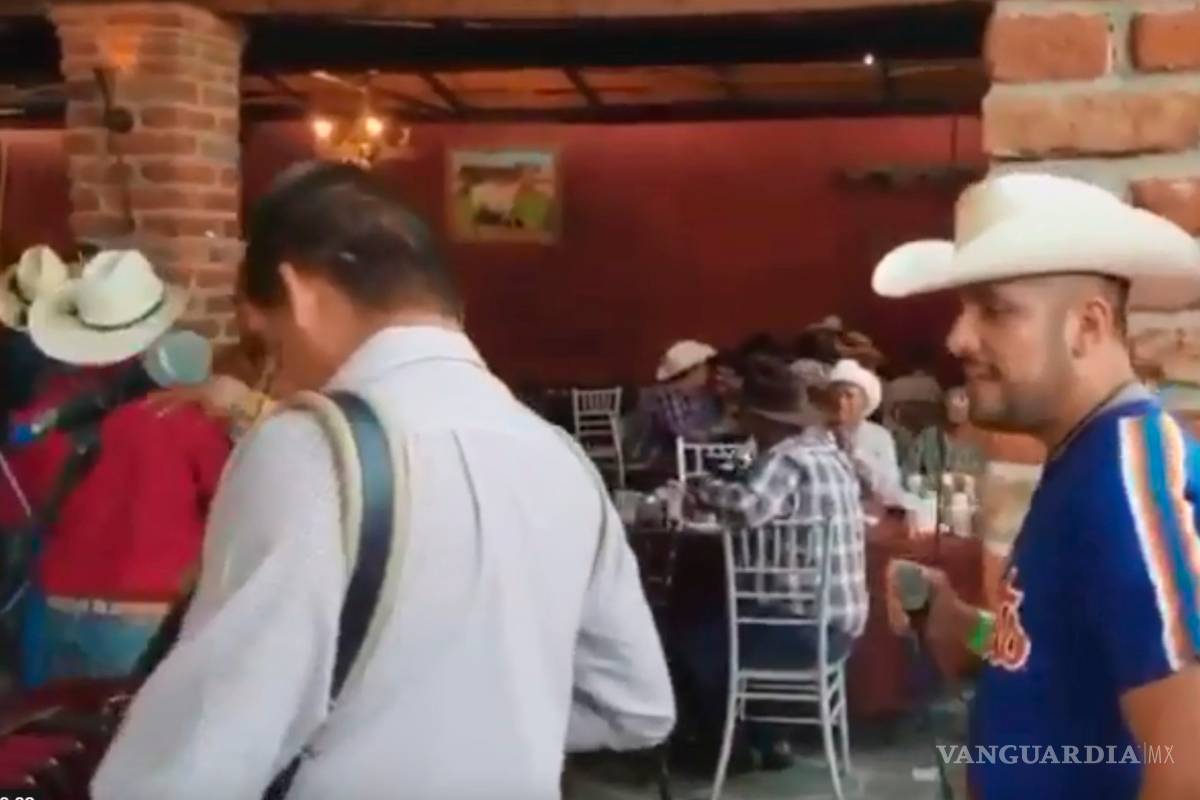 Se viraliza fiesta gay de vaqueros en Coahuila, al ritmo de funcionario de Cultura de Saltillo