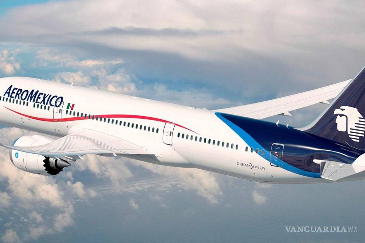 Avión de AeroMéxico fue alcanzado por un rayo; regresa al AICM