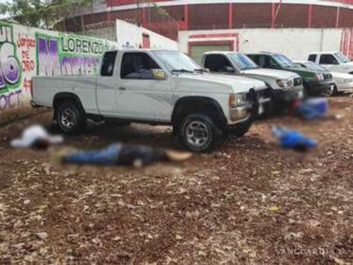 $!Cinco hombres fueron asesinados en tianguis de automóviles en Uruapan, Michoacán