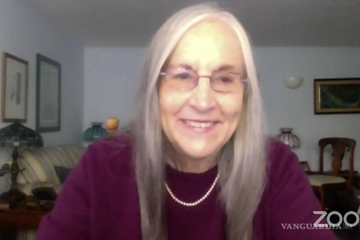 Julieta Fierro invita a las niñas y mujeres a hacer ciencia