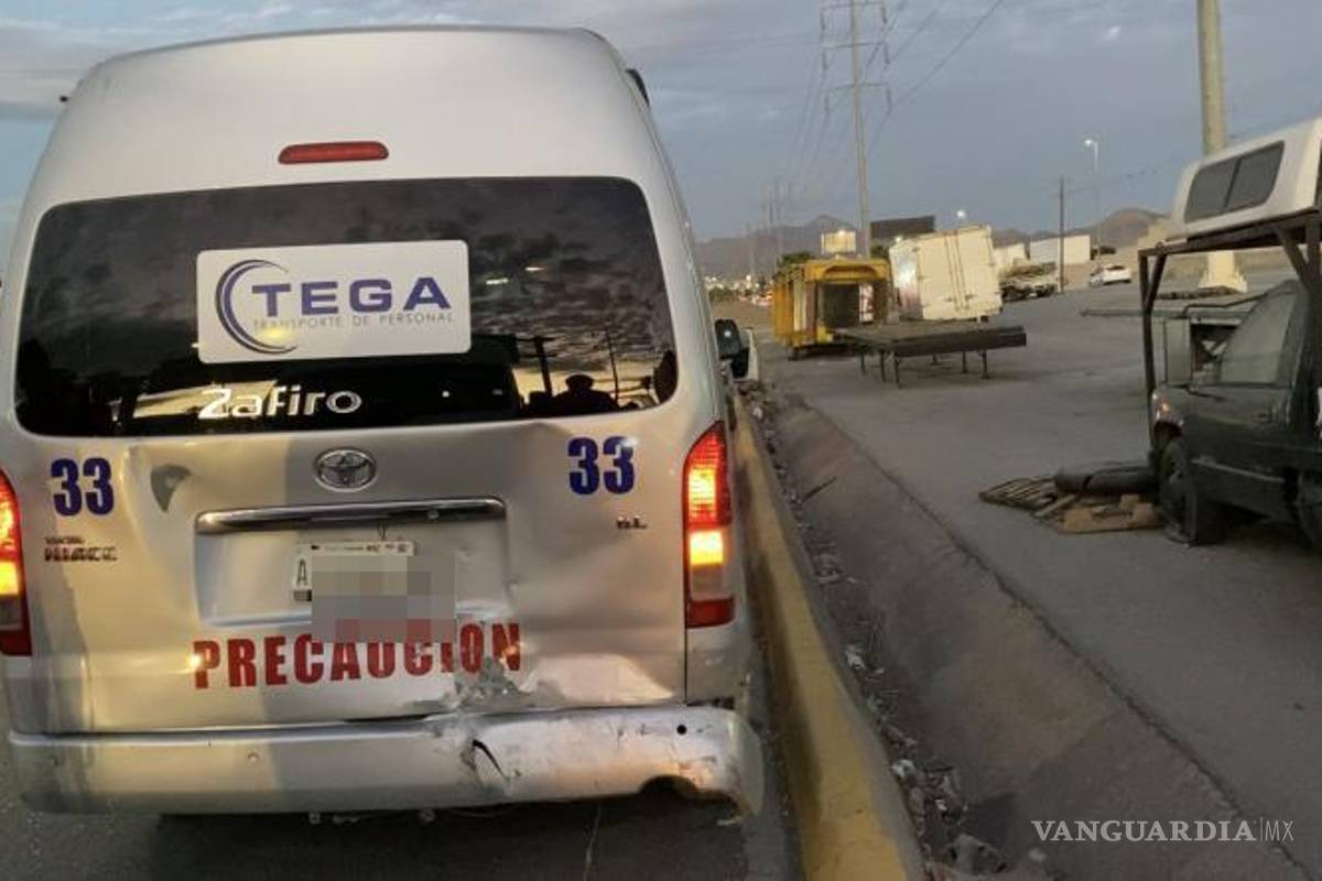 $!Afortunadamente, no se registraron personas lesionadas, pero los vehículos involucrados sufrieron daños significativos.