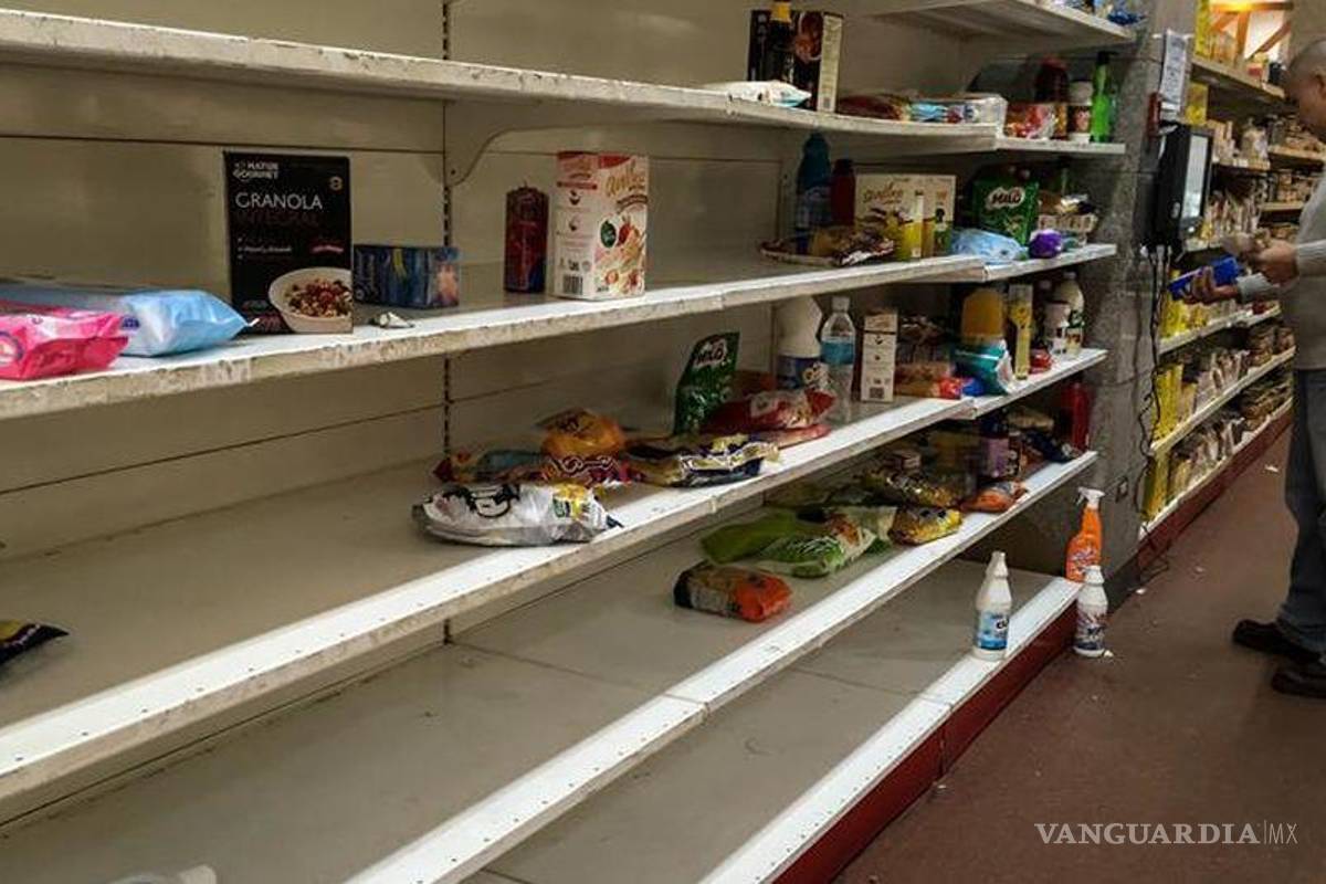 Anaqueles se quedan sin lácteos y otros productos en estados del norte