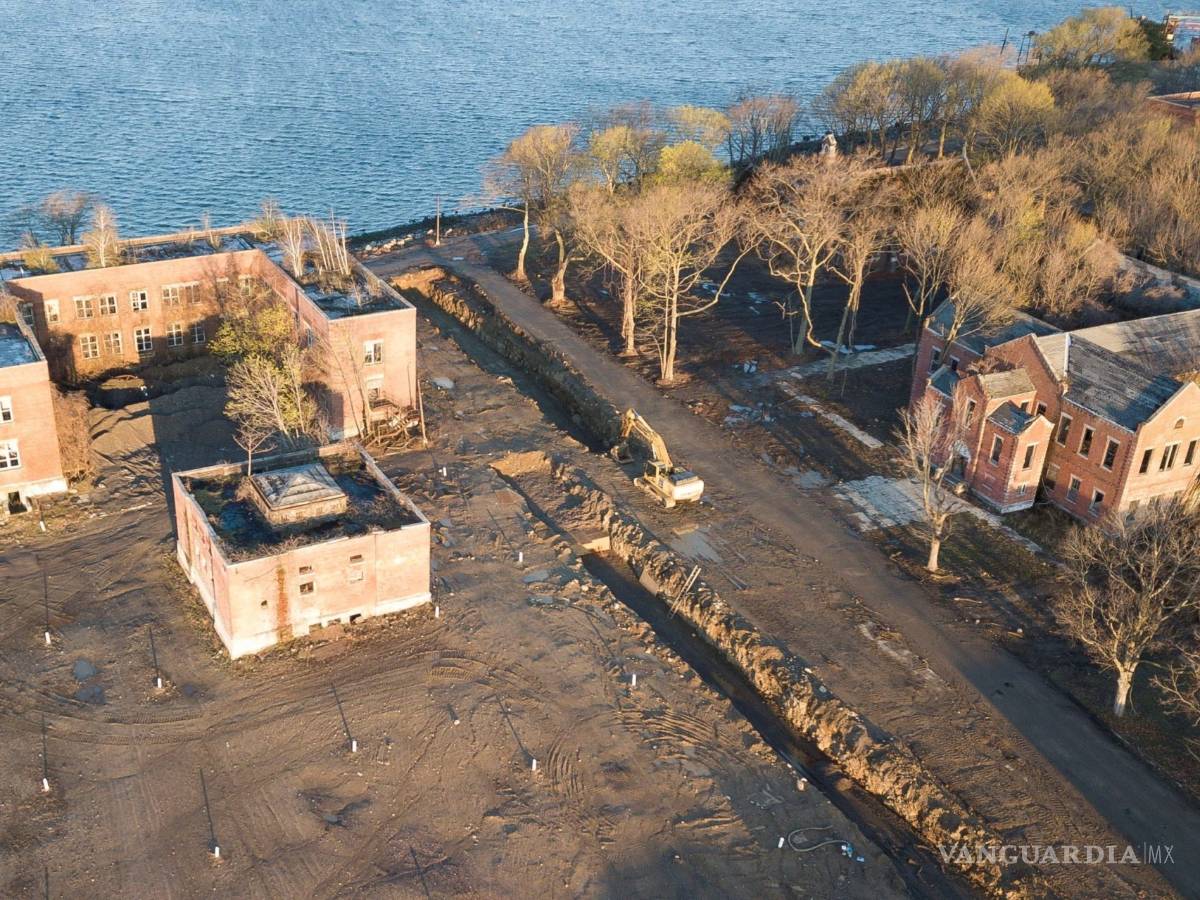 $!Nueva York utiliza fosa común para enterrar muertos por COVID-19