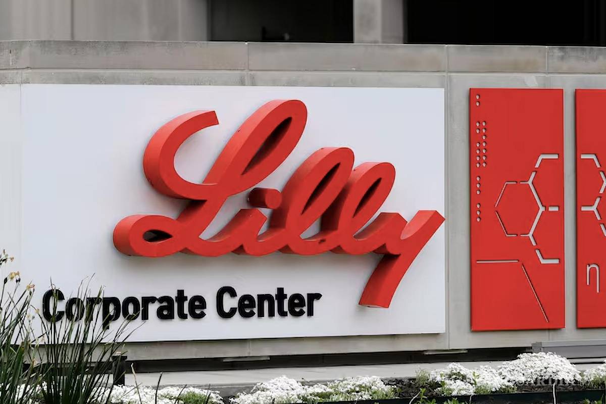 FDA da luz verde al uso del medicamento donanemab de Eli Lilly para tratar el alzhéimer