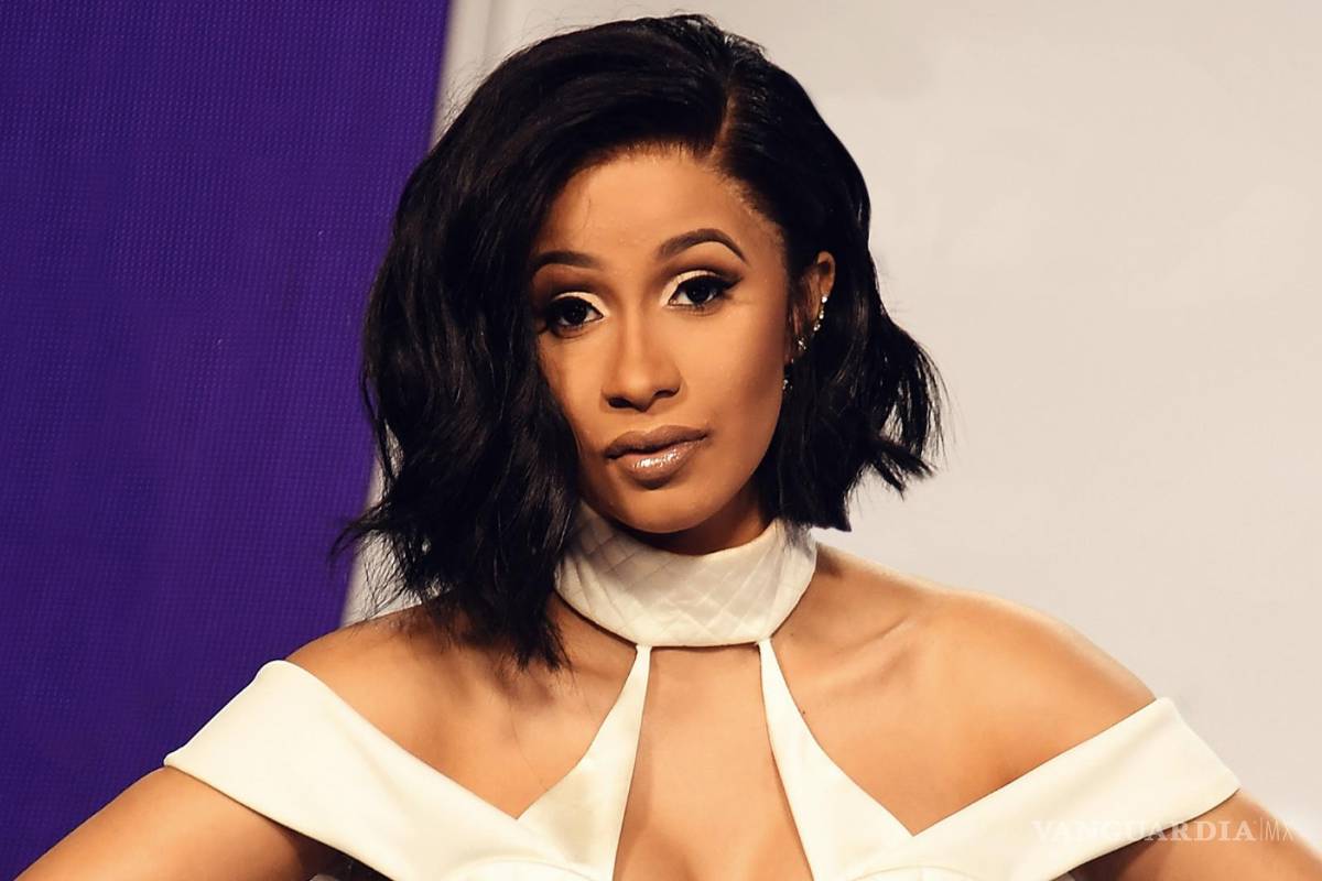 Cardi B abandona gira con Bruno Mars