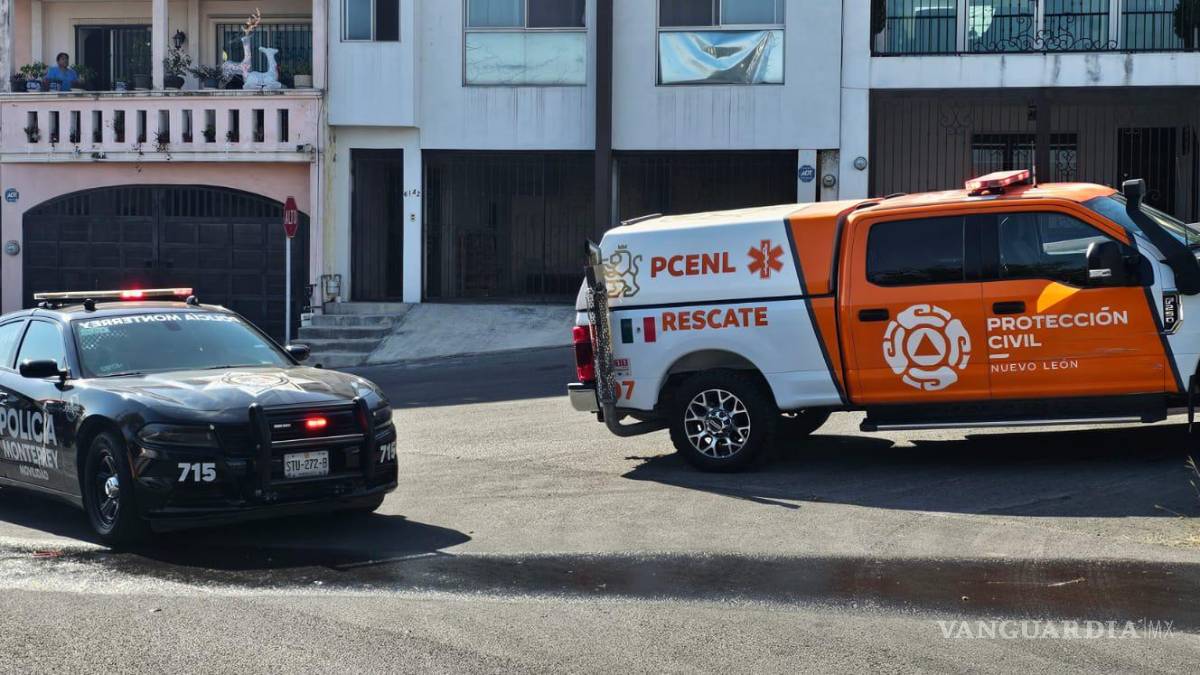 Se registra choque entre grúa y cuatro vehículos particulares, en NL