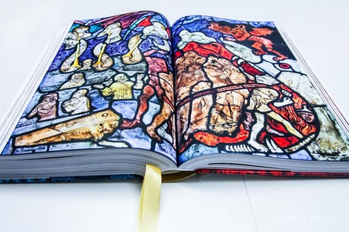 “Angelus y Diabolus”, el libro más pesado de la Feria de Fráncfort