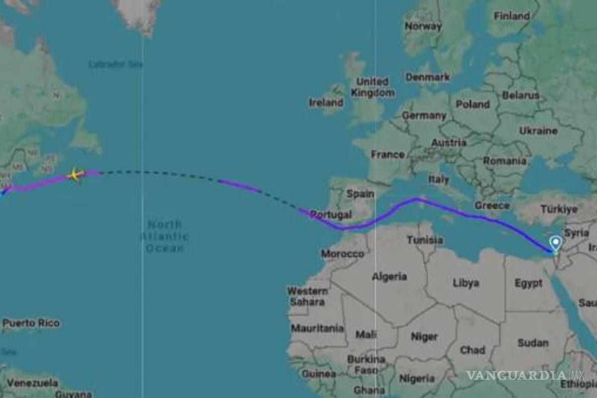 $!El primer ministro israelí, Benjamin Netanyahu, realizó un vuelo inusualmente largo a Nueva York para evitar ser arrestado por países donde es buscado por crímenes de guerra, según un informe.