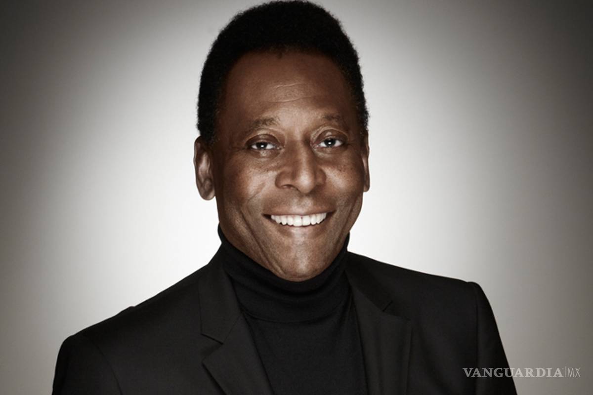 Pelé fue internado de urgencia en París