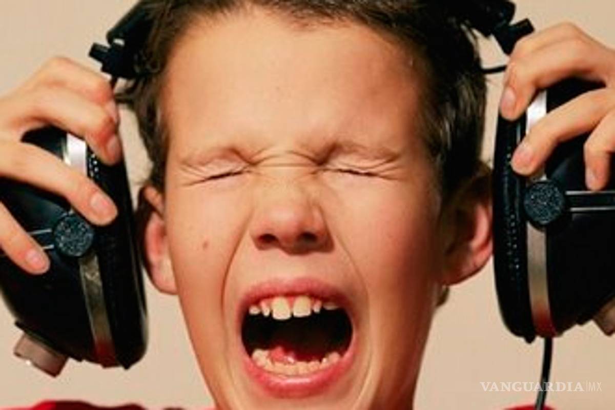 Mil 100 millones de jóvenes en el mundo podrían quedar sordos