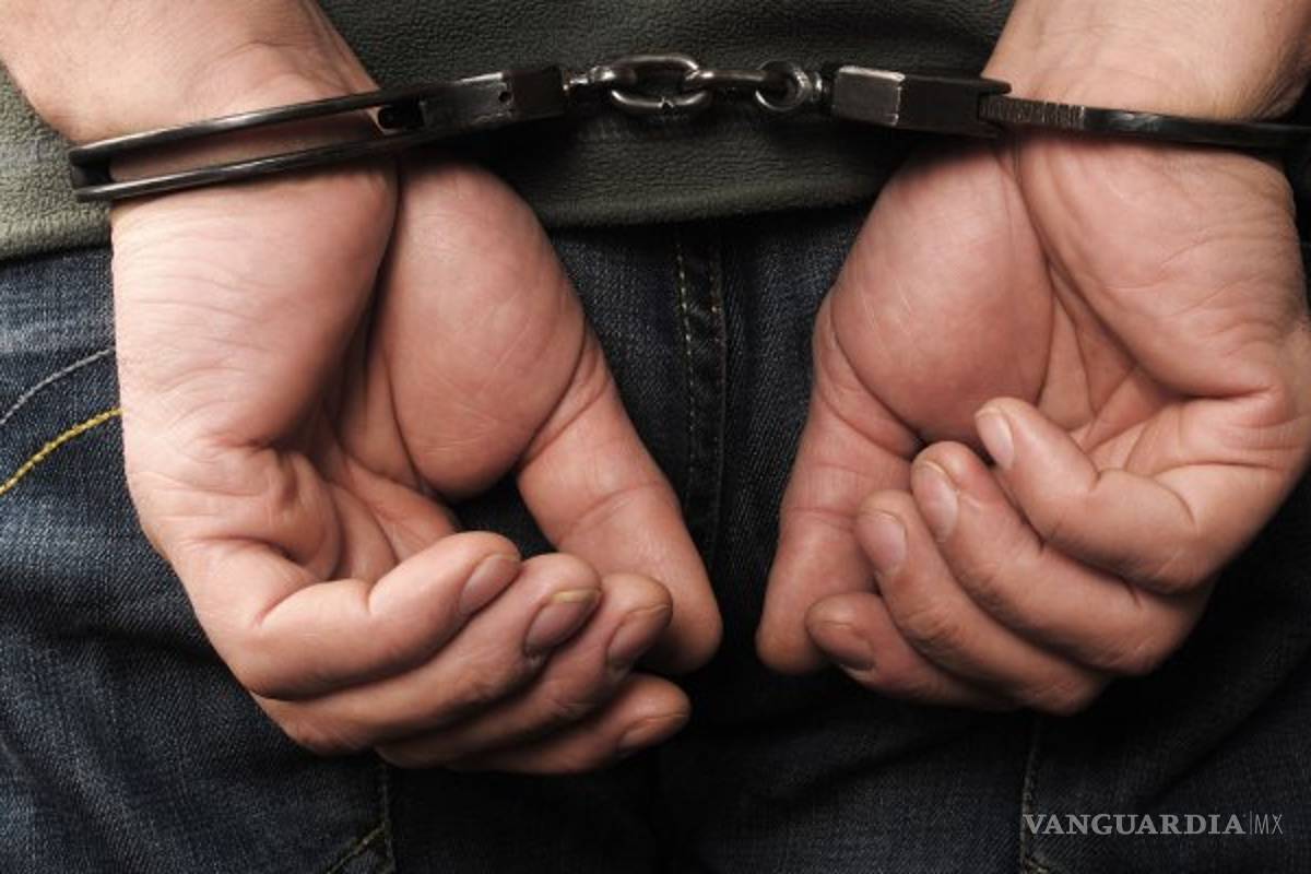 Viola libertad condicional; vuelve a la prisión por acosar a expareja