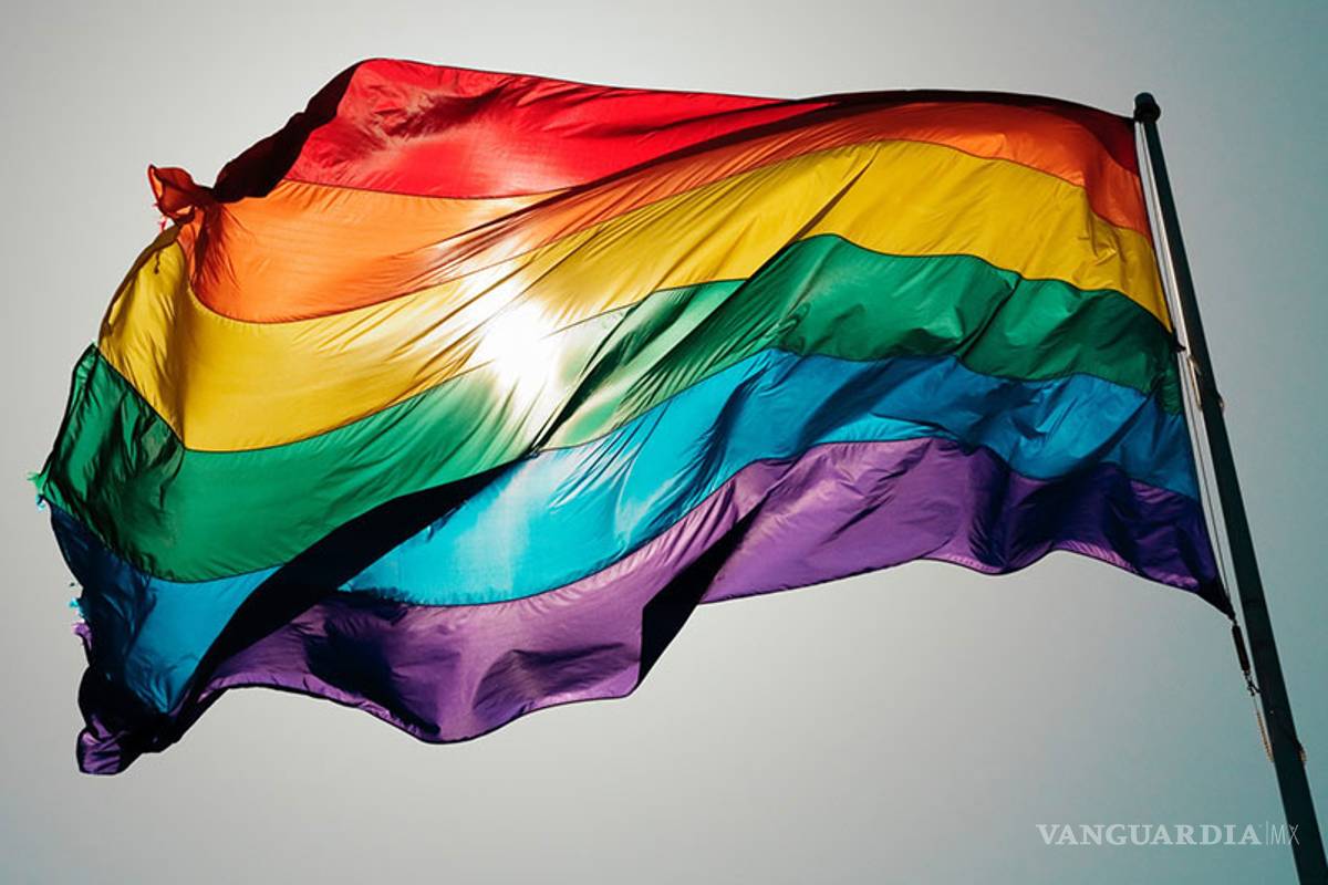 Estudios se unen a Disney en su rechazo a ley 'antigay' en EU