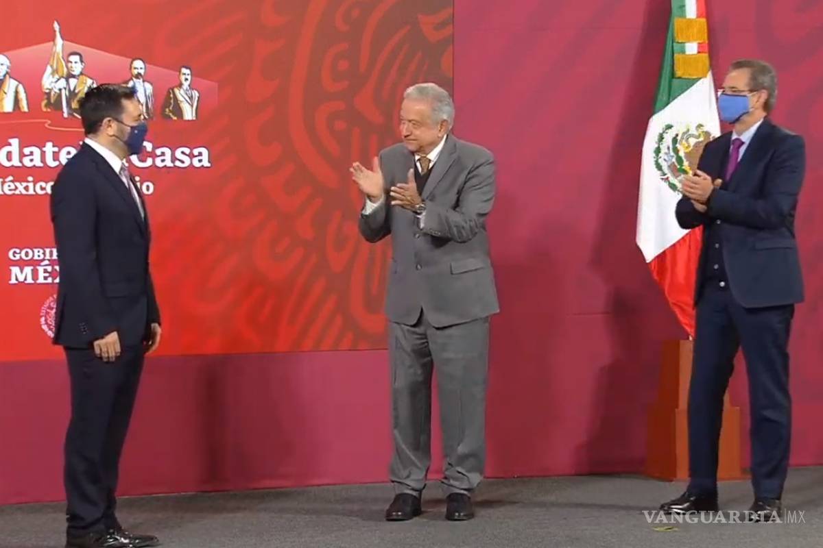 AMLO anuncia nuevo director del IPN, Arturo Reyes Sandoval