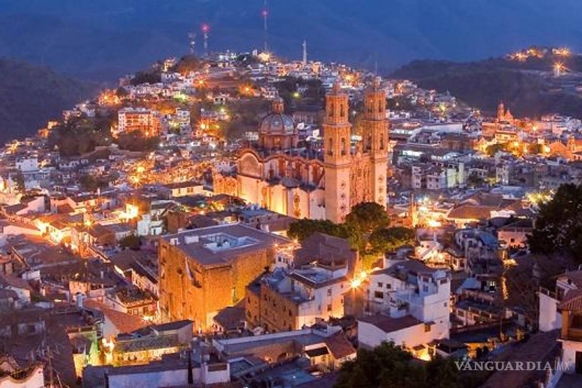 Cancelan fiestas patrias en más de 30 municipios en 9 estados