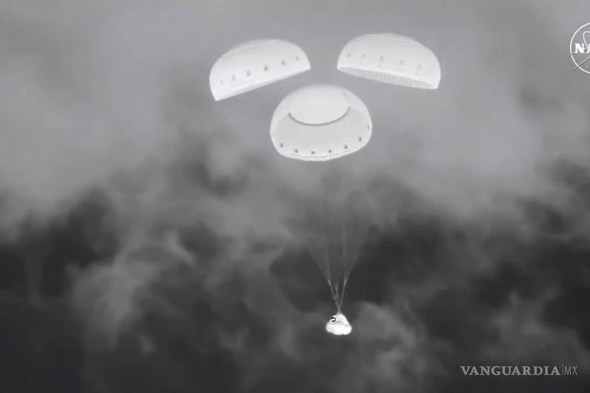 Aterriza en Nuevo México la nave Starliner de Boeing sin sus dos astronautas tras presentar fallas