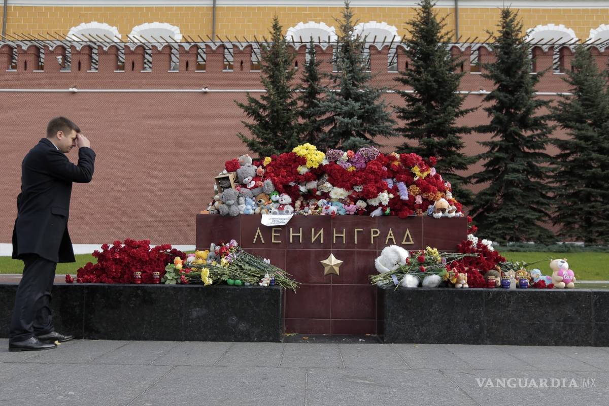 Hubo ruidos extraños en el avión ruso que se estrelló