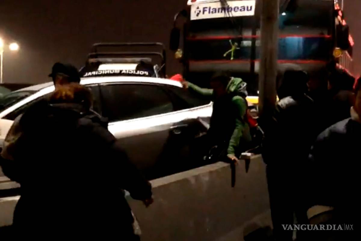 Colisionan más de 40 vehículos en mega carambola del Periférico de Saltillo (fotogalería)