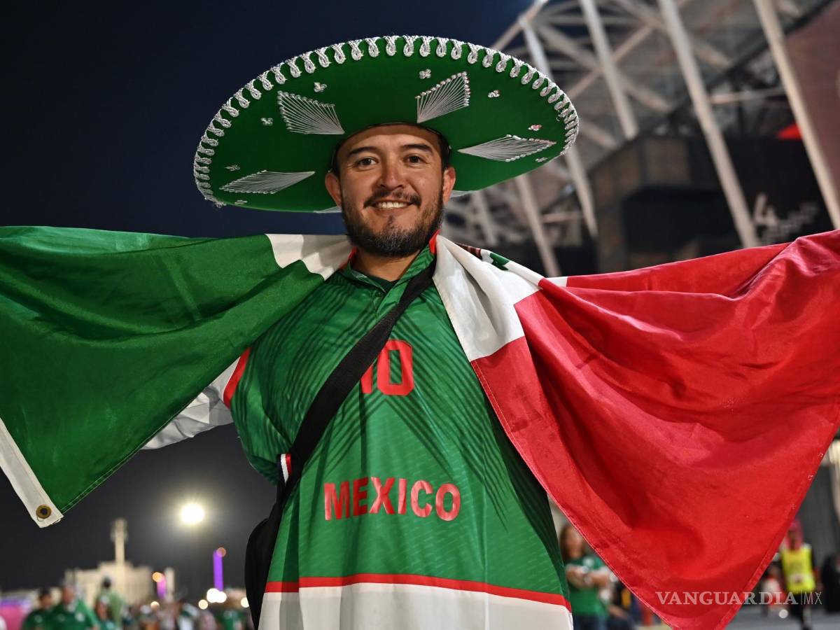 $!Un partidario de México antes del partido de fútbol del grupo C de la Copa Mundial de la FIFA 2022 entre México y Polonia en el Estadio 947 en Doha, Qatar.