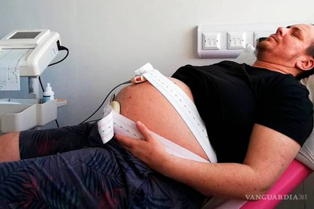 Hombre transgénero da a luz, gracias a esperma donado por una mujer trans