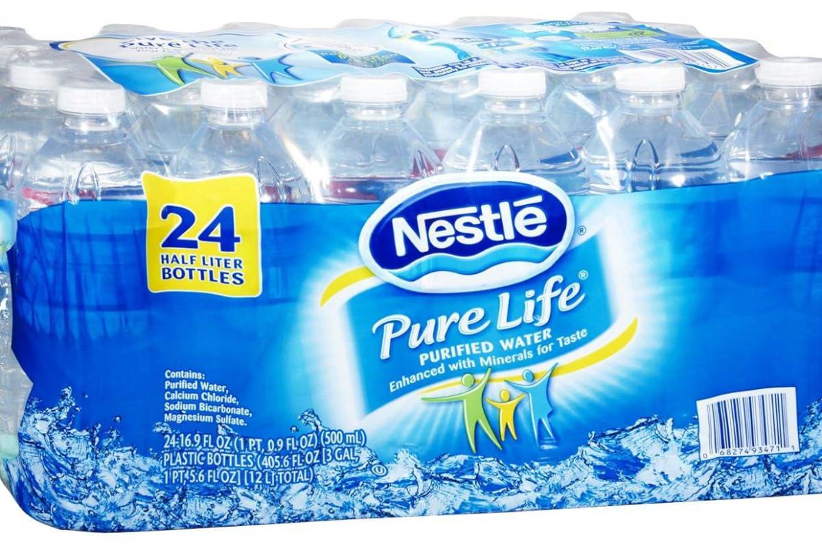 Nestlé presionó al Gobierno francés para usar filtros ilegales para purificar agua