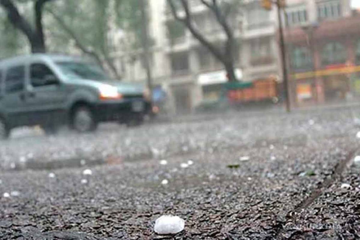 Alertan por tormentas fuertes y granizadas para Coahuila; te damos consejos para cuidar tu auto del granizo