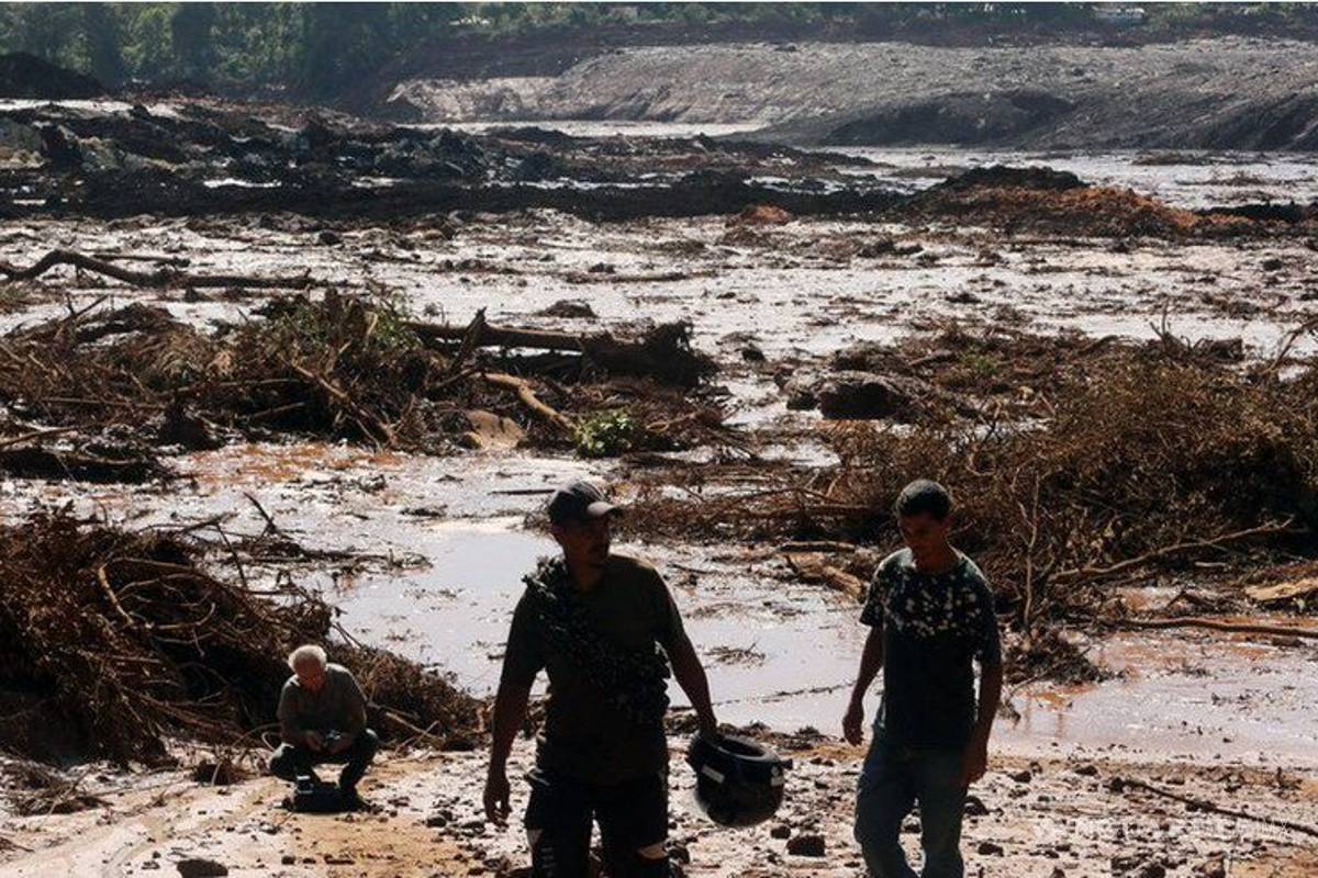 Tragedia en Brasil: confirman al menos 9 muertos y 413 desaparecidos por ruptura de dique