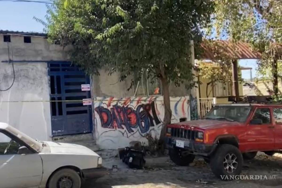 $!Elementos del Grupo de Reacción Sureste y corporaciones federales participaron en los cateos realizados en colonias del suroriente de Saltillo.