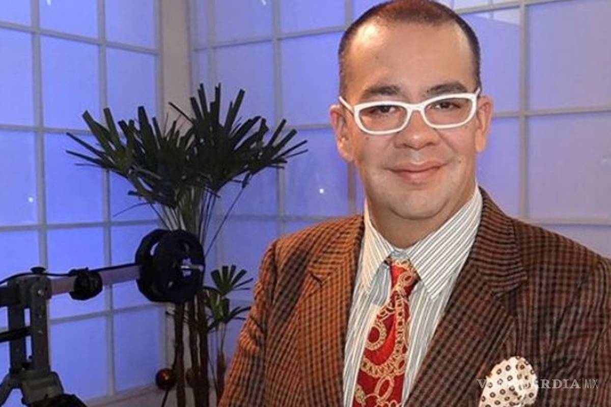 Nicolás Alvarado se disculpa por texto de ‘Juanga’: “el horno no estaba para bollos”