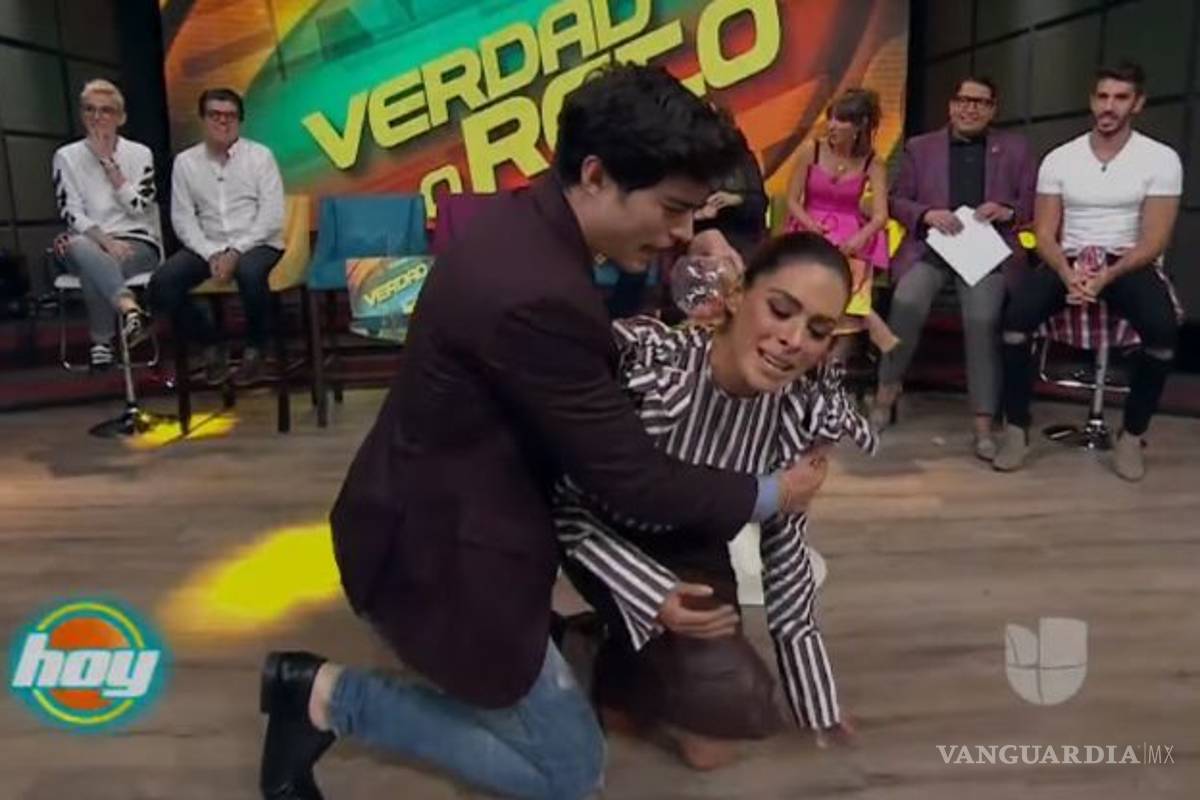 Galilea Montijo se lesiona la pierna intentando “perrear”