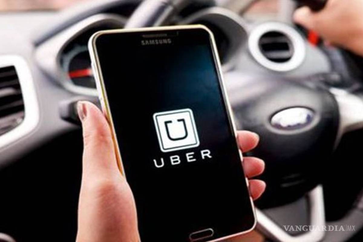 Uber lanza tarjeta de débito