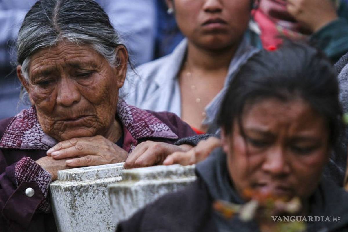 $!Los 43, Tlatlaya, Nochixtlán, 27 mil desaparecidos… Lo de México es crisis: 68 legisladores de EU