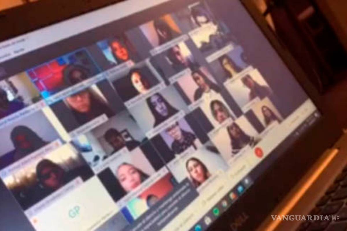 Cesan a maestra que humilló a alumno por error de conexión de clase en línea