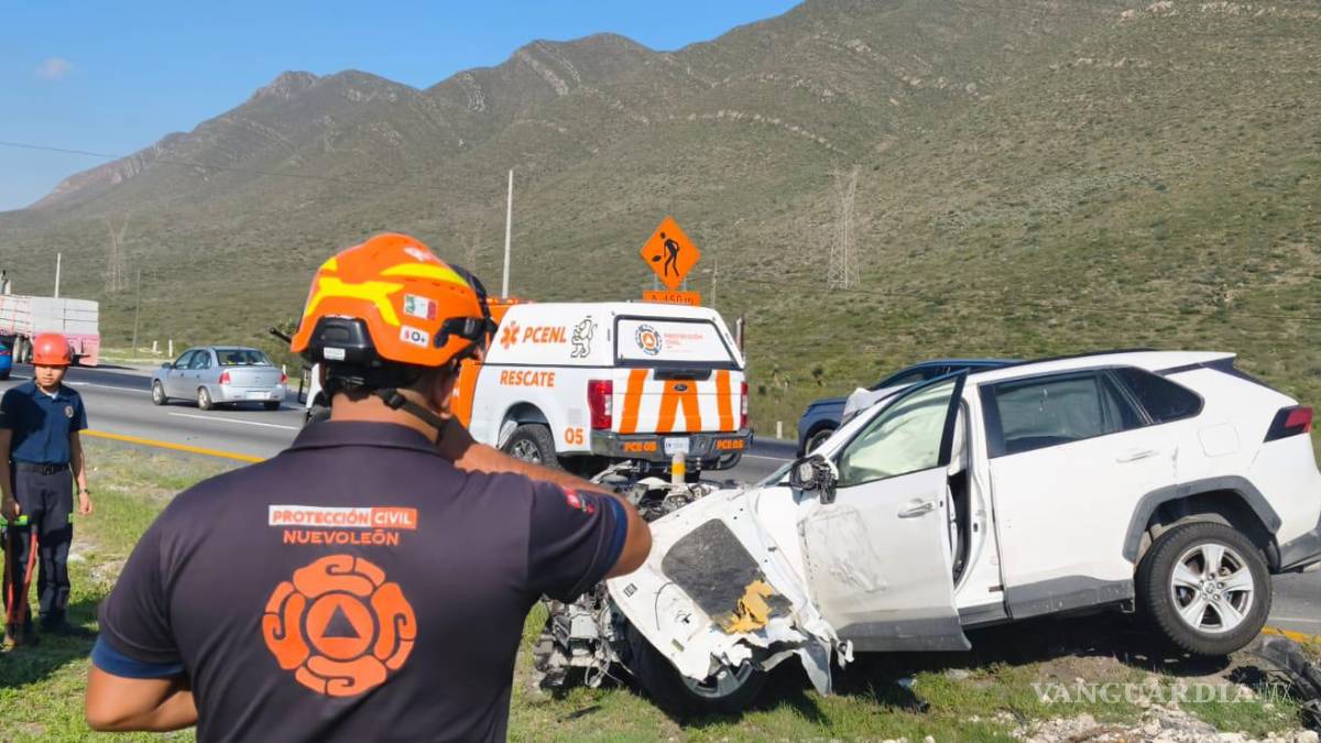 Accidente en la Carretera a Saltillo deja tres lesionados en NL