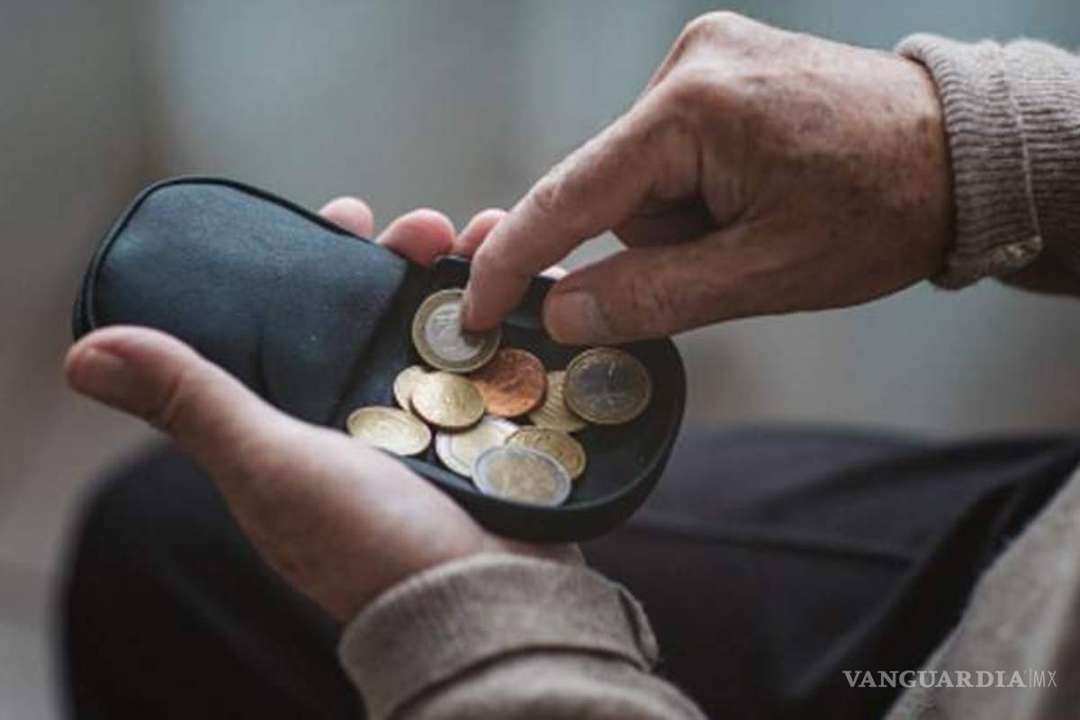 Gasto en pensiones supera la recaudación anual por IVA