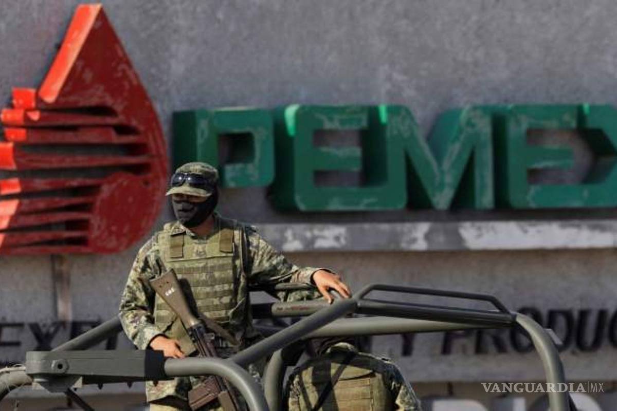Resguardan Ejército y Marina instalaciones de Pemex