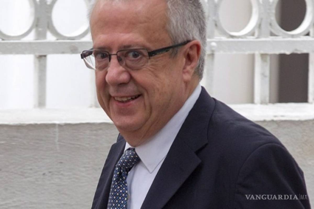 Tras tormenta financiera por comisiones, gobierno electo afirma que habrá respeto y estabilidad