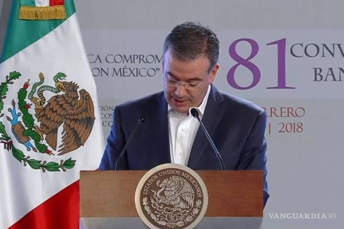 Apertura comercial con EU beneficia competitividad: Banxico