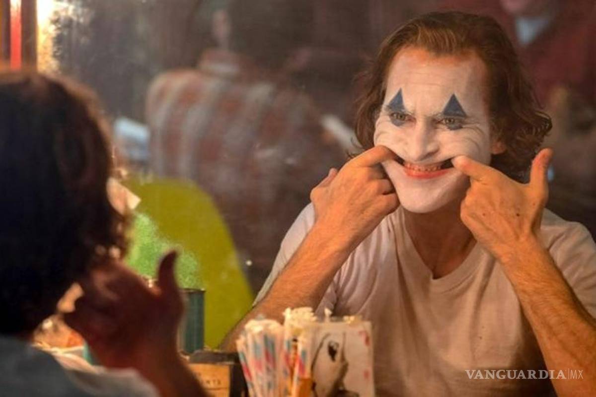 Joaquin Phoenix volverá a ponerse el traje de 'Joker', Warner Bros prepara secuela junto a Todd Philips