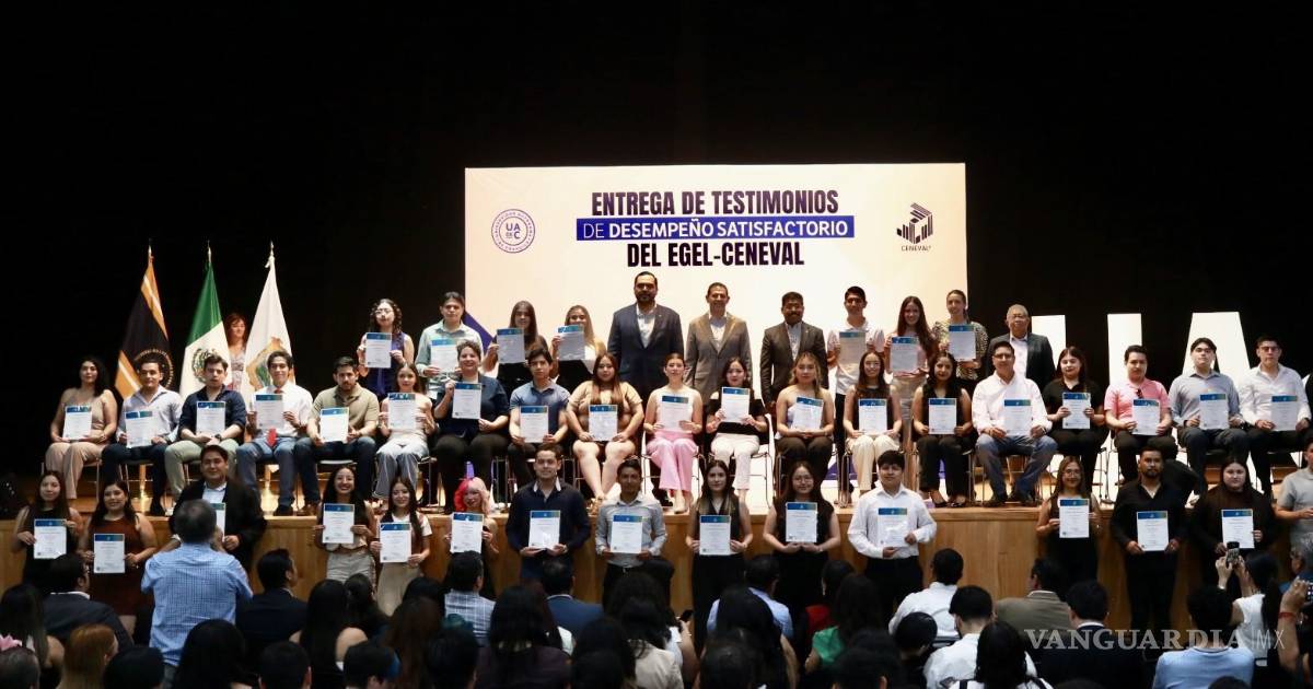 Arteaga: Reconoce UAdeC excelencia académica de más de 700 egresados con resultados destacados en el EGEL