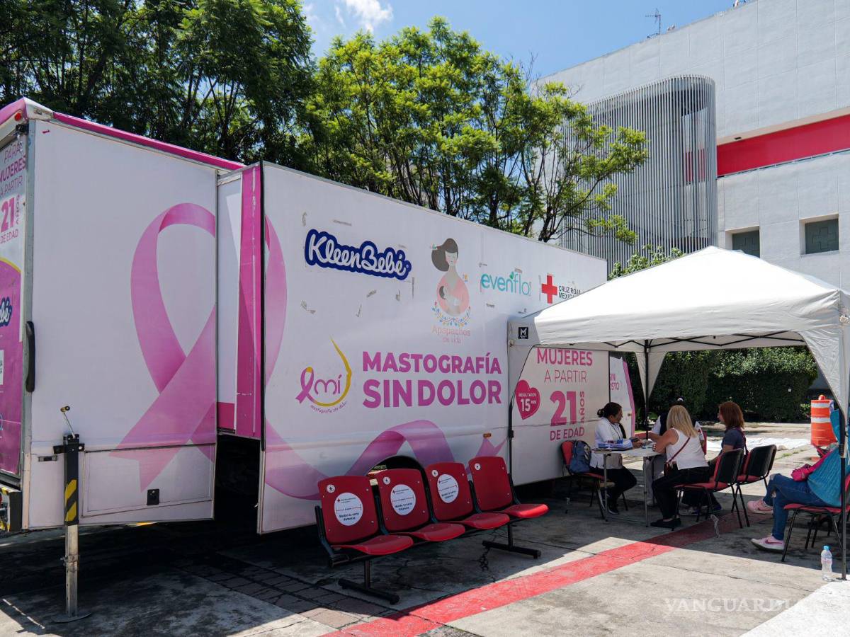 $!La Cruz Roja brindó un día de estudios de mastografía gratuitos en el Hospital Central de Cruz Roja Mexicana en Ciudad de México.