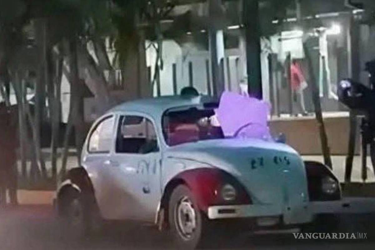 Encuentran taxi con cinco cuerpos descuartizados, en Acapulco