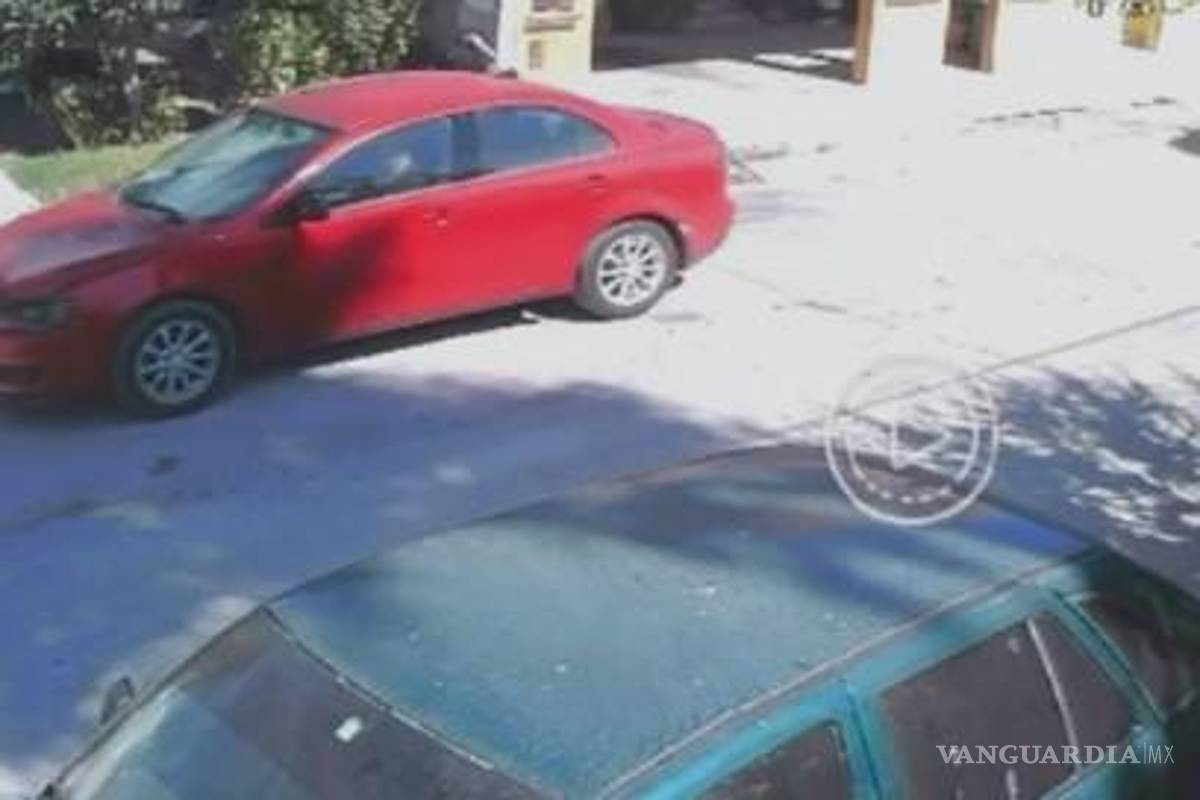 Parras de la Fuente: reportan robo exprés de vehículo a plena luz del día