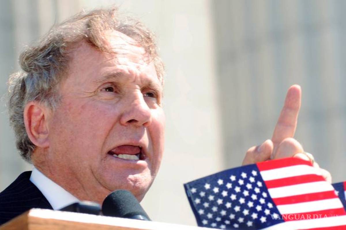 Mi padre no apoyaría a la &quot;basura&quot; de Donald Trump: Michael Reagan