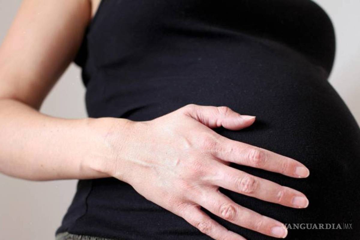 Renta de vientres podrá ser cobrado o ser altruista: Suprema Corte