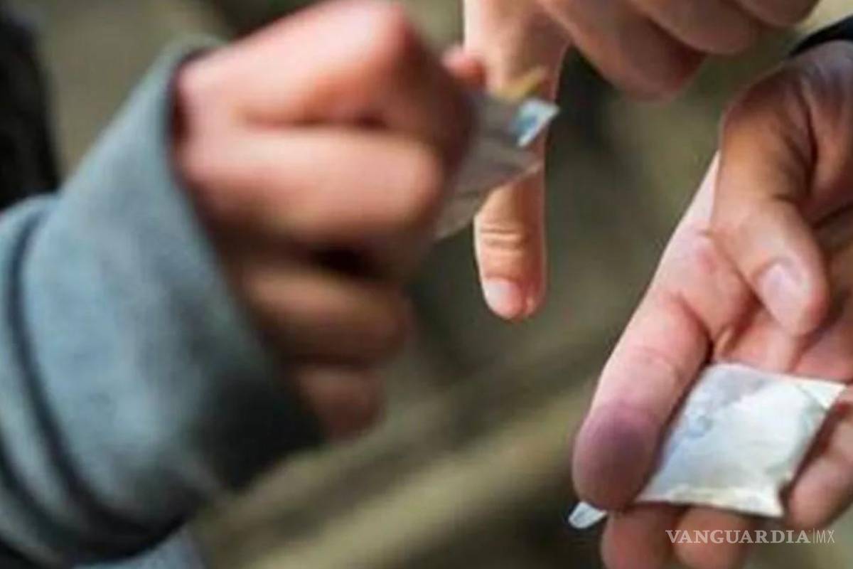 Usan narcomenudistas palabras clave para ofrecer drogas