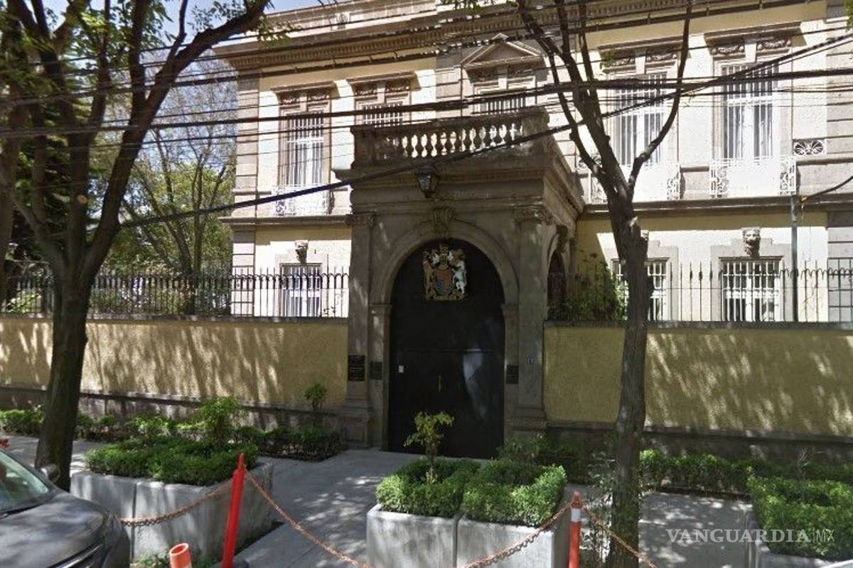 Embajada británica se une al paro de mujeres